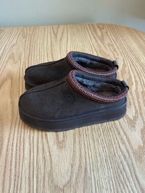 UGG Tazz II Platform Slippers | Dusted Cocoa